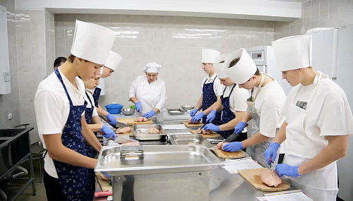 Мастер-класс по приготовлению зраз прошёл в школе №14!