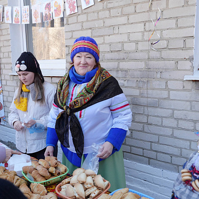 В школе №24 младшие школьники — ученики 2–4 классов — весело и задорно отметили Масленицу.