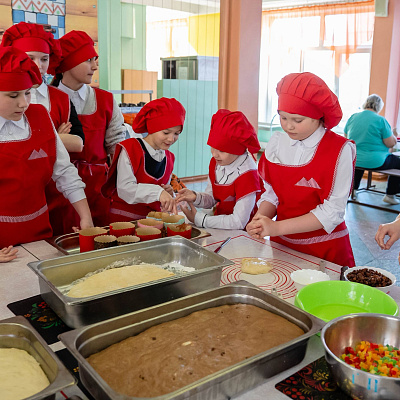 Мастер-класс в школе № 35 по приготовлению несколько видов куличей