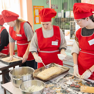  Мастер-класс по выпечке в школе №35 города Иркутска